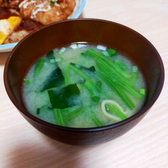 手抜きで♪簡単◎ほうれん草のお味噌汁